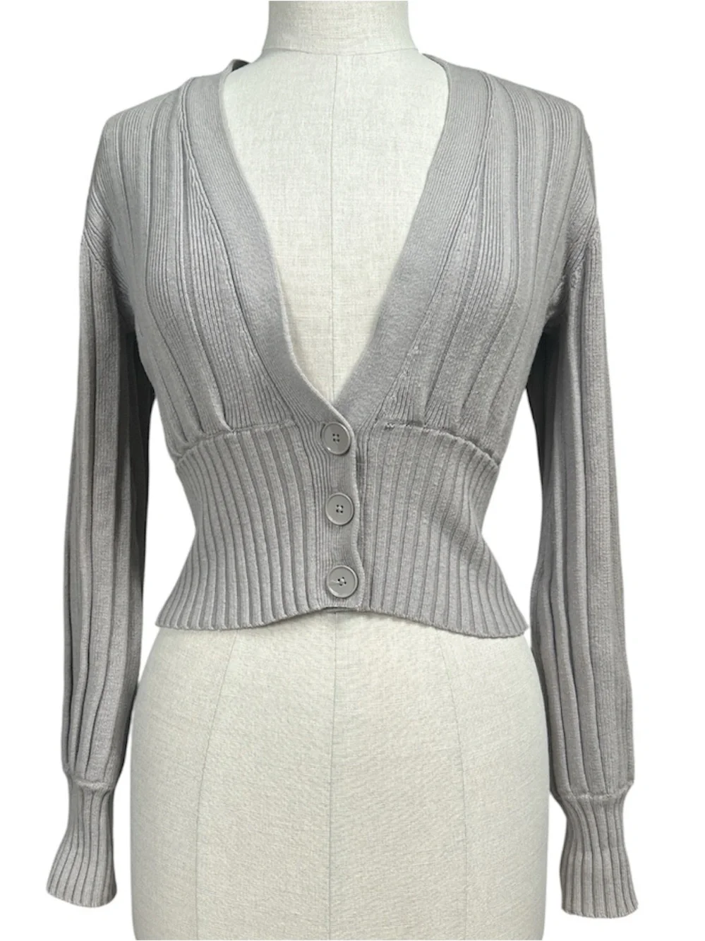 Aritzia Wilfred Plunge Front Cropped Merino Wool Cardigan  in Gray Size Small